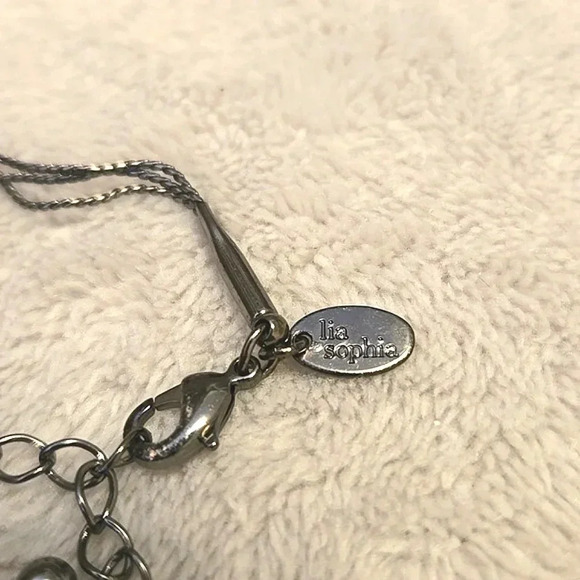 #391 Lia Sophia Bead Necklace - Picture 4 of 4